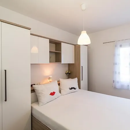 Apartment Beleca *